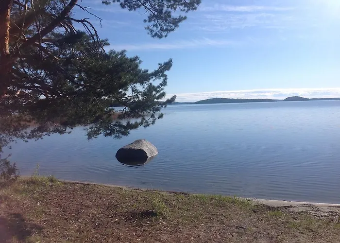 Kullasmarina فيلة