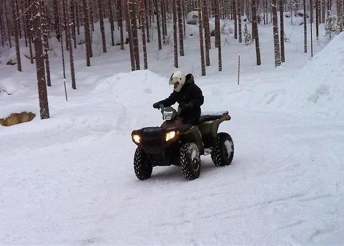 فيلة Kullasmarina Padasjoki