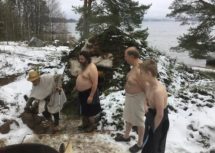 Kullasmarina فيلة