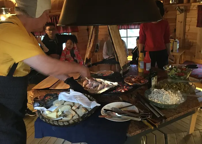 فيلة Kullasmarina Padasjoki