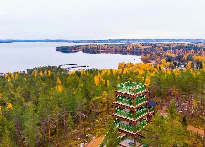 Kullasmarina فيلة Padasjoki